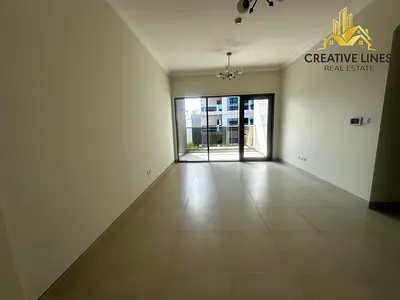 VERY SPACIOUS// PRIME LOCATION//READY TO MOVE