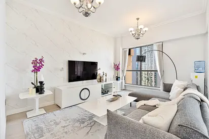 Prime Location 2BR w/ Pool and Gym Access - Marina | Furnished | Flexible term