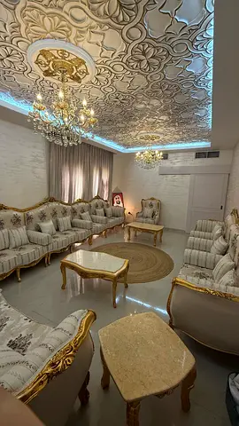 مجلس فاخر للبيع – بحالة ممتازة (أبوظبي)

Luxury Majlis for Sale – Excellent Condition (Abu Dhabi)