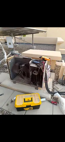 Split  Central AC Repair – غاز / تنظيف / Emergency Service