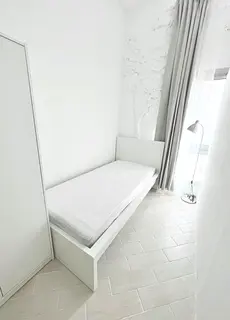 Master room with en-suite bathroom for 1 or 2 ladies in Barsha 1