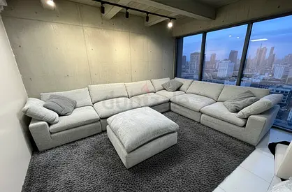 Perfect condition pan emirates modular cloud sofa