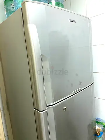 Hitachi fridge