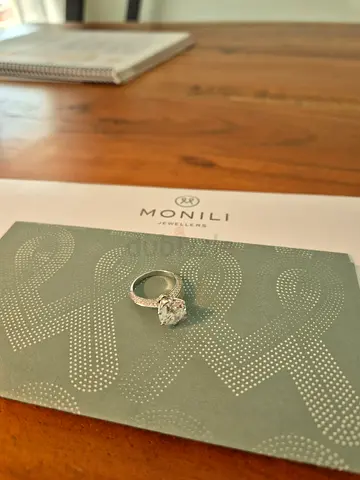 3.51ct D/VVS2 Lab Diamond Engagement Ring – IGI Certified – 18k White Gold Pavé – Monili Dubai