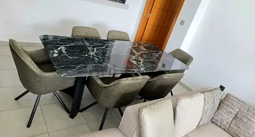 Selling Great Condition Dining Table with six chairs for sale