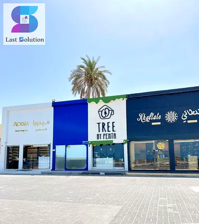 محل للإيجار – الكورنيش، رأس الخيمة – إطلالة مباشرة على البحر!