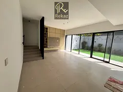 For Rent | ready tO move 3-Bedroom Th +Maids | Corner unit |