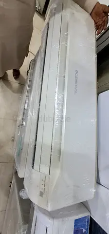 2.5 ton ogeneral split ac very clean