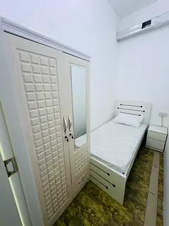 Couples Partition available near Dmcc metro station dubai Marina
