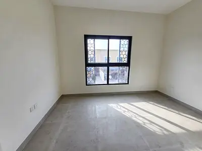 Family villa for rent with 3 bedrooms, a maid’s room, and a private garden. Located in a quiet and upscale community in Sharjah Sustainable City