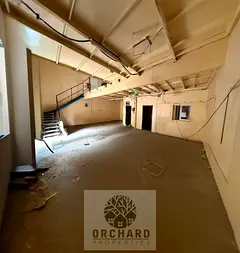 4000 SQFT WAREHOUSE WITH SMALL OPEN YARD/HIGH ELECTRICITY POWER/ALL ACTIVITIES ALLOWED/ROADFACING LO