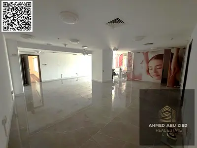 صالون جاهز للإيجار 2000 قدم في عجمان حمام مغربي ومساج وتنظيف بشرة وباركينج مجاني بسعر 80,000 قريب من دبي والشارقة