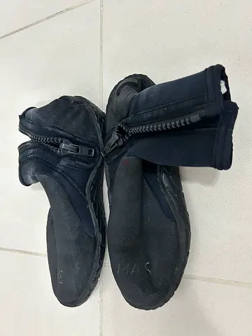 Men’s Scuba Pro Medium Dive Boots