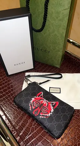 Gucci wolf pouch | Discontinued - Brand new