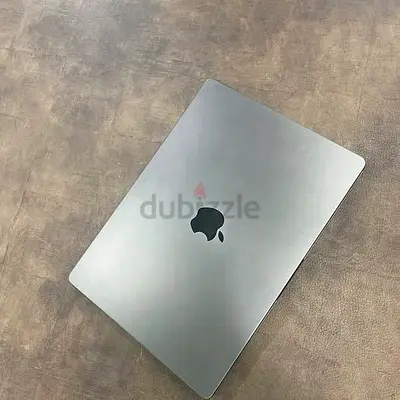 Apple MacBook Pro - Excellent Condition