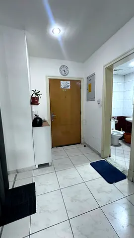 Room for couple / lady’s for 15 days