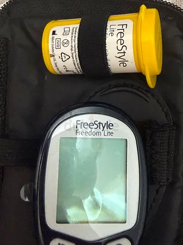 FreeStyle Lite Blood Glucose Monitoring System