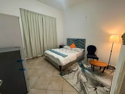 Private room with private washroom in cozy villa