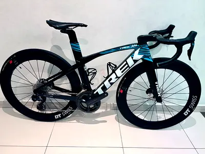 Trek Madone-PROJECT ONE- full carbon aerodynamic carbon toad bike- Shimano-12*2 speed di2