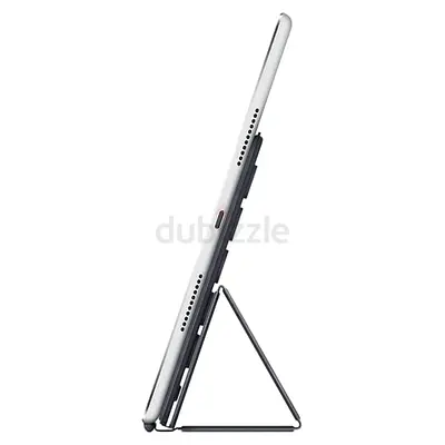 Brand New original  Apple MPTL2LB/A Smart Keyboard For IPad Pro 10.5inch Black AED 200/-