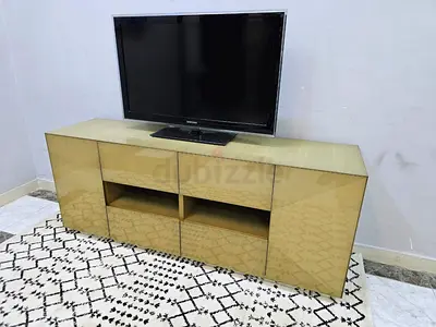 Modern TV Stand with Glossy Finish