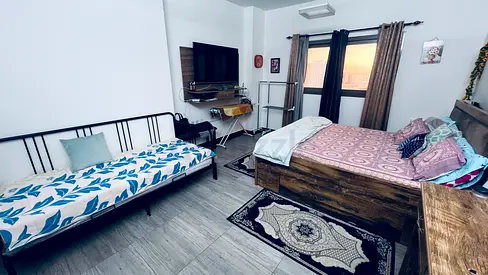 Fully Furnished Room available for Executive Females, Small Families only