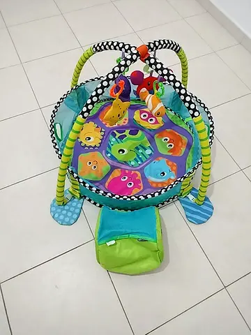 Baby play pen
