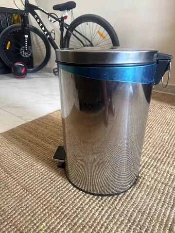 Stainless Steel Pedal Trash Can