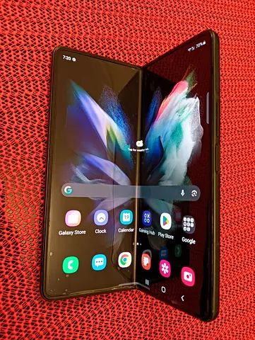 Samsung Galaxy Z Fold 3 5G - Like Brand New