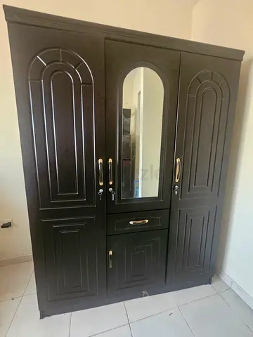 4 door Wardrobe
