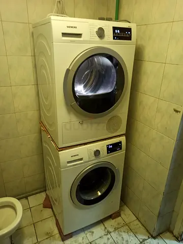 Siemens iQ500 Separate Washer 9 kg Dryer 9 kg