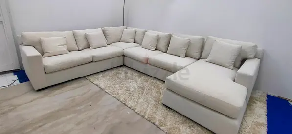 Great condition comfortable crate and barrel Ushape sofa