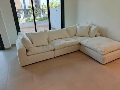 Amazing condition marina home luscious sofa