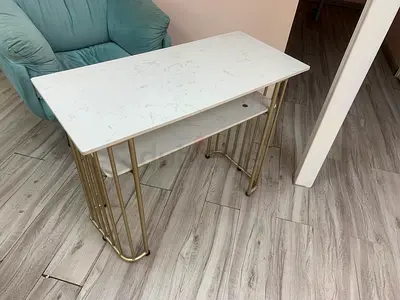 Manicure table with marble