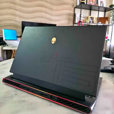 Alienware M15R3