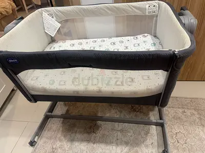 Chicco Next2Me Bedside Crib