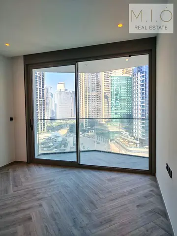 Modern Studio | Semi-Furnished | Ready to Move