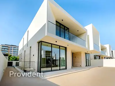 Branded Living | Luxury 5BR | Park and Water Views