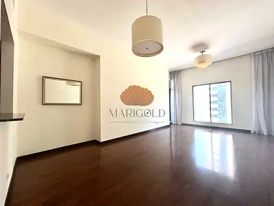 VACANT | CLOSE TO METRO | HUGE LAYOUT