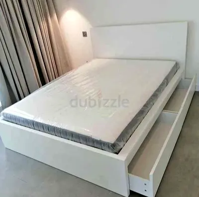 Malam king size bed 180/200cm bed with 2 storage drawers underneath and Ikea mattress is available