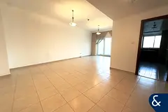 Unfurnished | Large Layout | Two Balconies