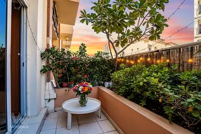 Modern Comfort | Studio | Green Surroundings