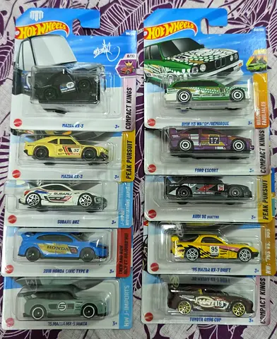 Hotwheels set of 10 C1903