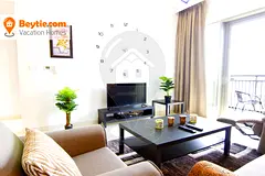 An Opulent 1BR Apartment in Creekside 18