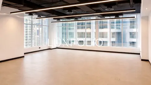 RENOVATED | FITTED | PRIME LOCATION