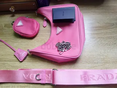 Prada re-edition pink