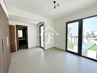 Ready to Move | Spacious Villa | 3BR + Maid Room