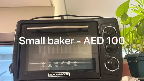 Black+Decker small countertop oven (toaster oven) - AED 100