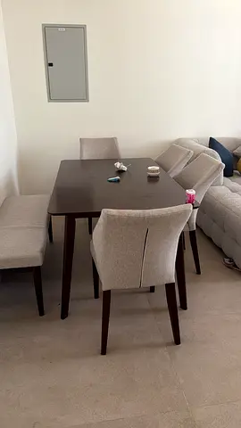 Stylish Dining Table with Chairs