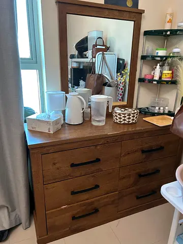 Wooden Chest of Drawers